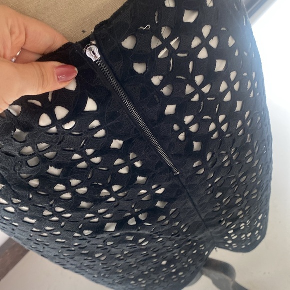 ELIE TAHARI | VINTAGE Elegant Black Lace Women's Coat & skirt - Picture 7 of 10